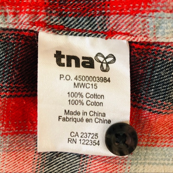 TNA by Aritzia Flannel Boyfriend Shirt - size M - Picture 6 of 7